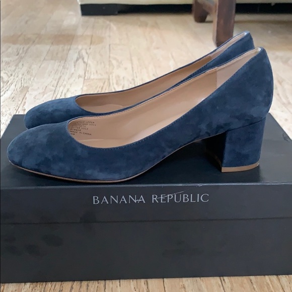 Banana Republic heels - Picture 3 of 6